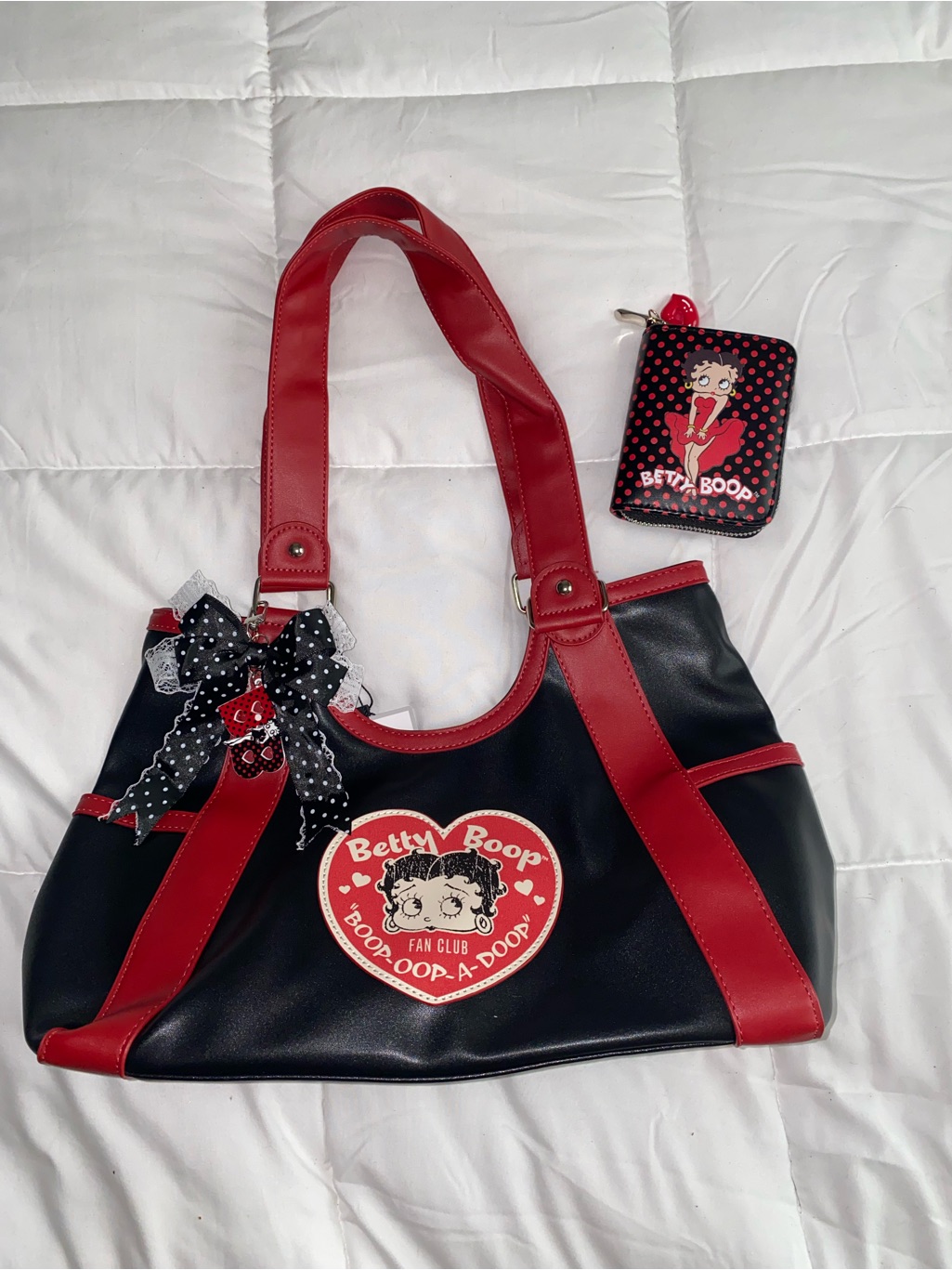 Betty Boop Black And Red Faux-Leather Shoulder Bag With Bow Accent